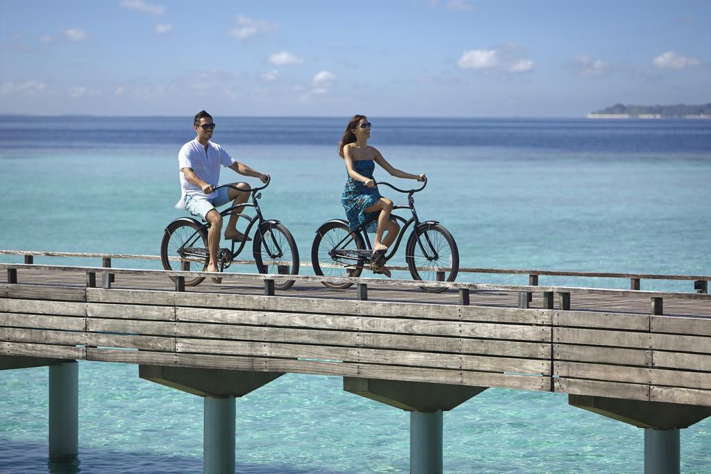 Dusit Thani Maldives Hotel Baa Atoll Exterior photo