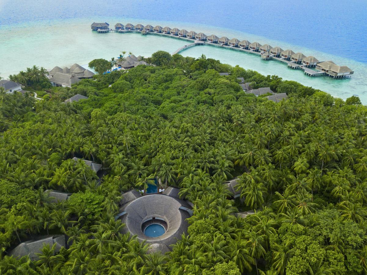 Dusit Thani Maldives Hotel Baa Atoll Exterior photo