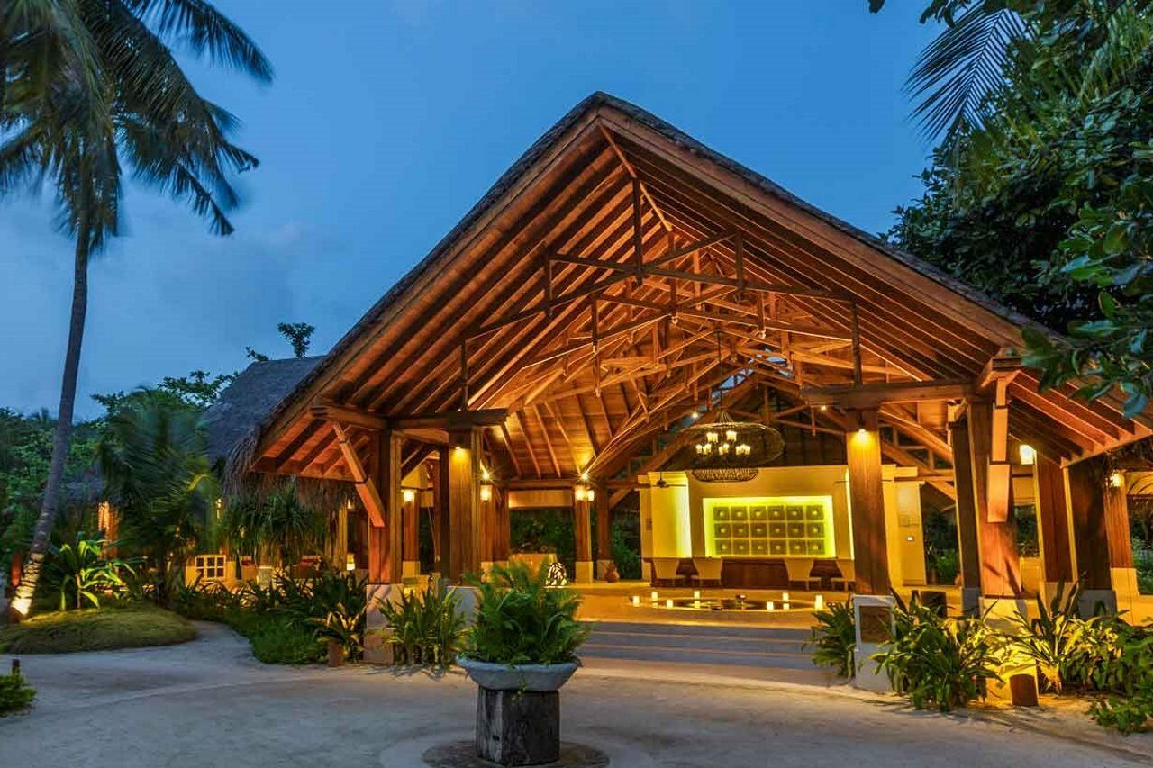 Dusit Thani Maldives Hotel Baa Atoll Exterior photo