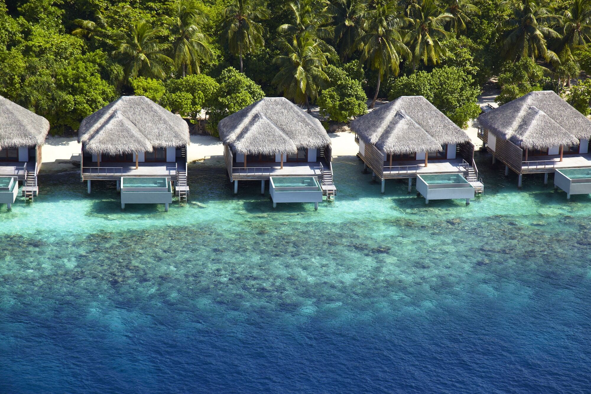 Dusit Thani Maldives Hotel Baa Atoll Exterior photo